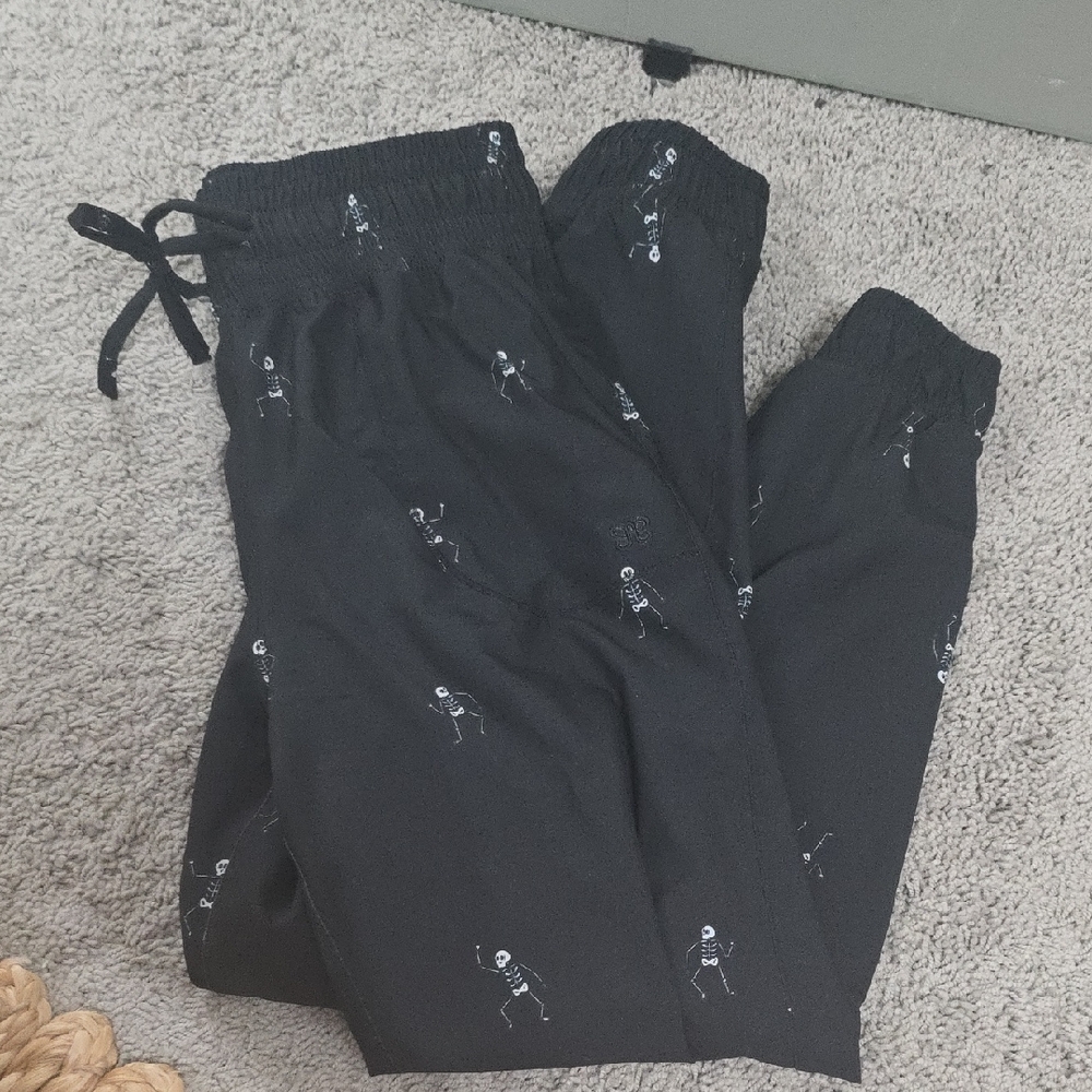 Albion Black Halloween Skeleton Lounge Pants. Girls Size 12.